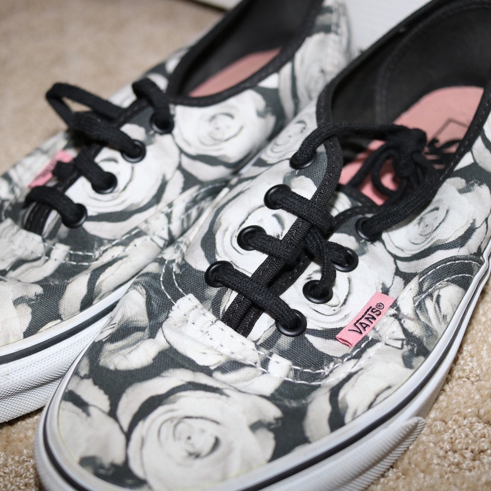rose vans